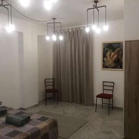 Hipponion Apartment
